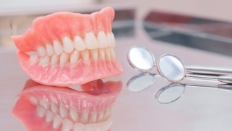 Full denture